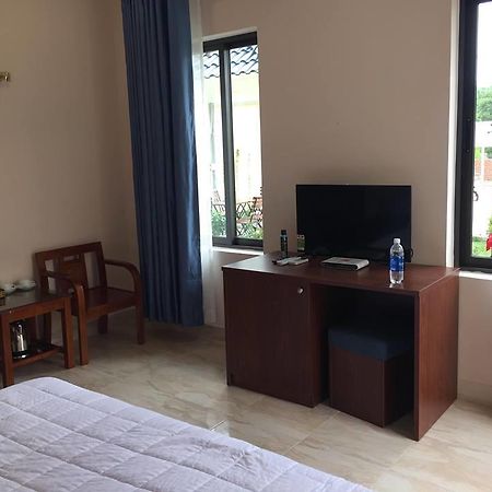 Hotel Alo Ha Binh Tien à Thon Binh Hung Extérieur photo