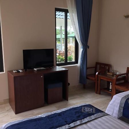 Hotel Alo Ha Binh Tien à Thon Binh Hung Extérieur photo
